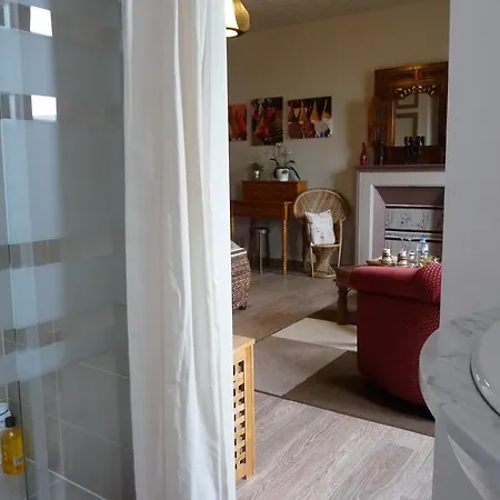 Maison D'hotes Cap Ouest Bed & Breakfast